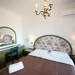 Moschella * Taormina