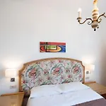 Moschella * Taormina