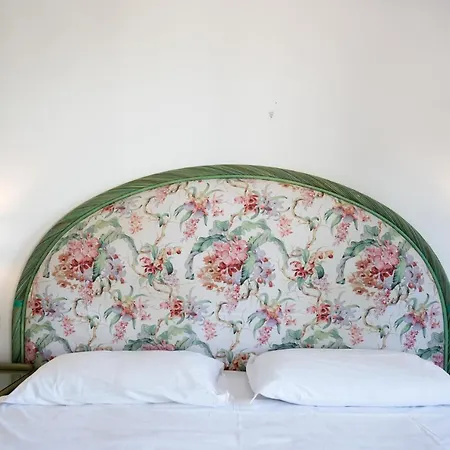 Moschella Guest house