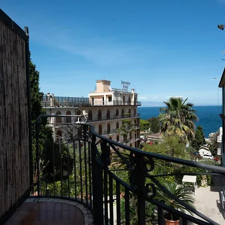 Moschella * Taormina