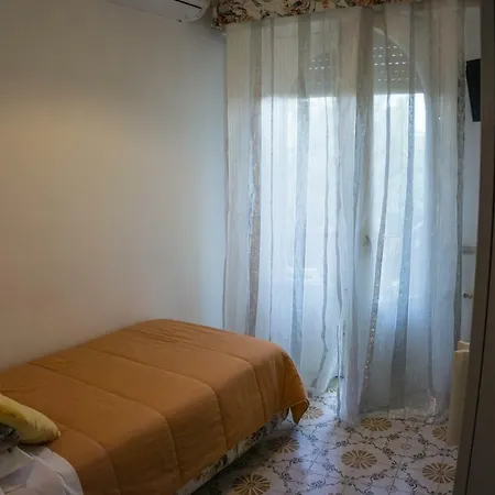 Moschella * Taormina